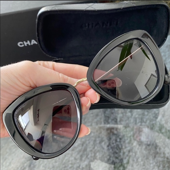 CHANEL Accessories - Chanel sunglasses
